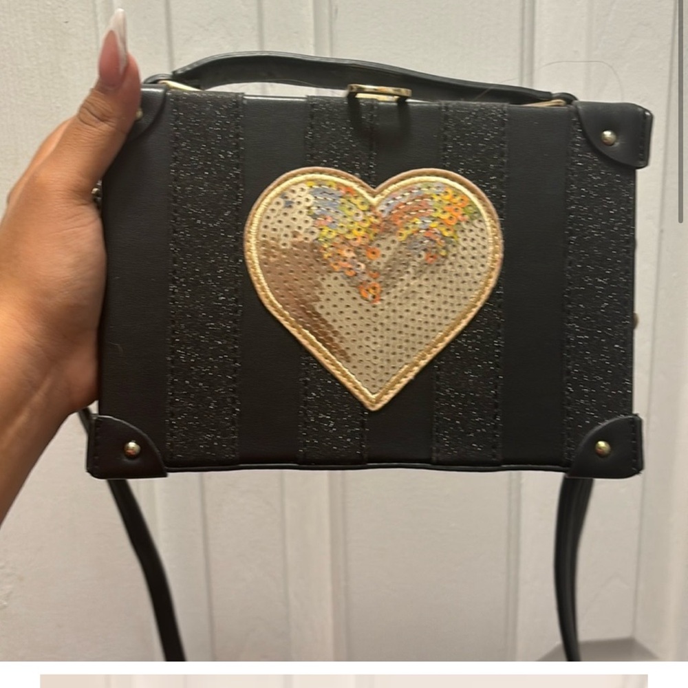 Black halo black glitter heart bag - Picture 1 of 3